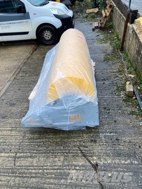 JCB SWEEPER Cits iekraušanas un rakšanas aprīkojums