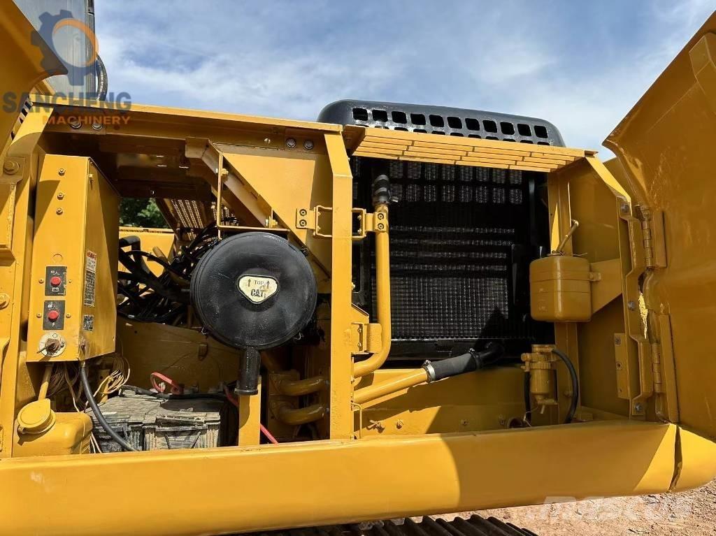 CAT 320 B Kāpurķēžu ekskavatori