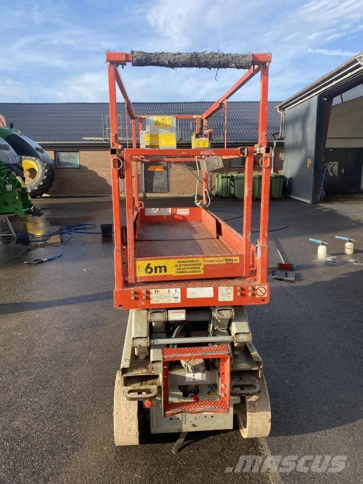 SkyJack SJ3219 Šķerveida pacēlāji