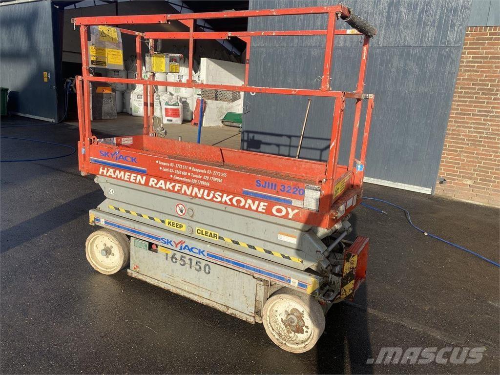 SkyJack SJ3219 Šķerveida pacēlāji