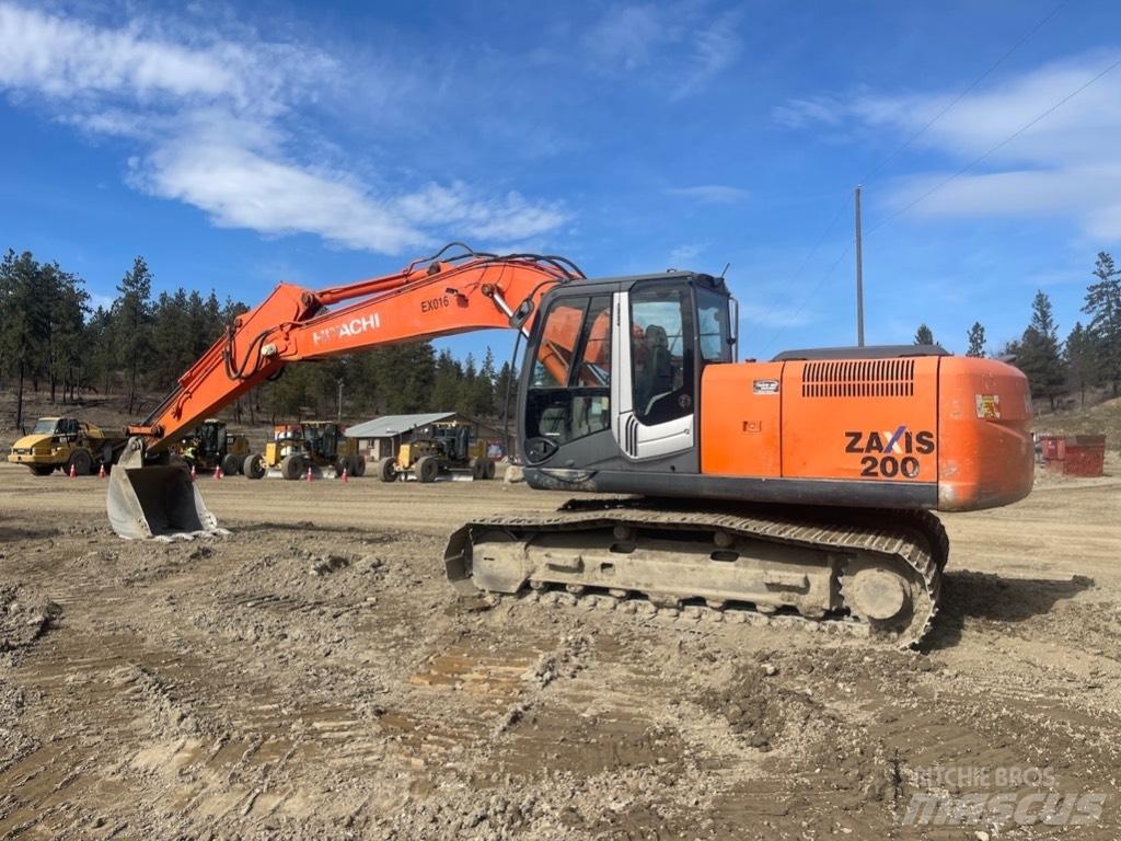 Hitachi ZX 200-3 Kāpurķēžu ekskavatori