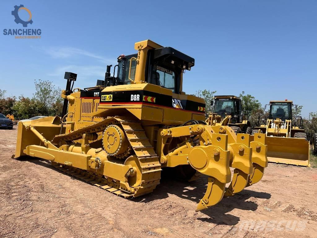 CAT D 8 R Kāpurķēžu buldozeri