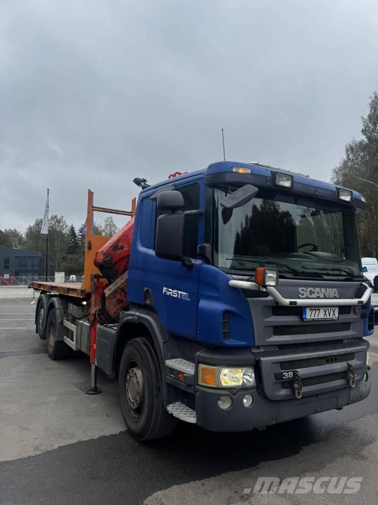 Scania P 380 Smagās mašīnas ar celtni