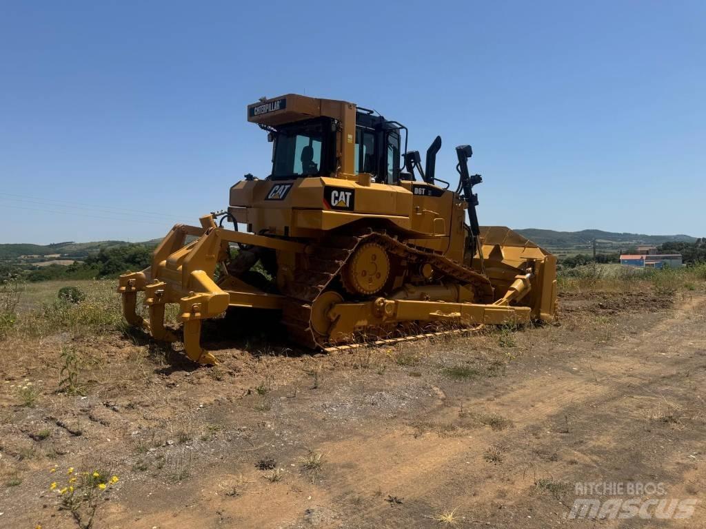 CAT D 6 T XL Kāpurķēžu buldozeri