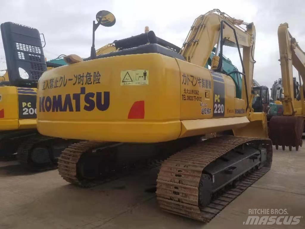 Komatsu PC 220-8 Kāpurķēžu ekskavatori