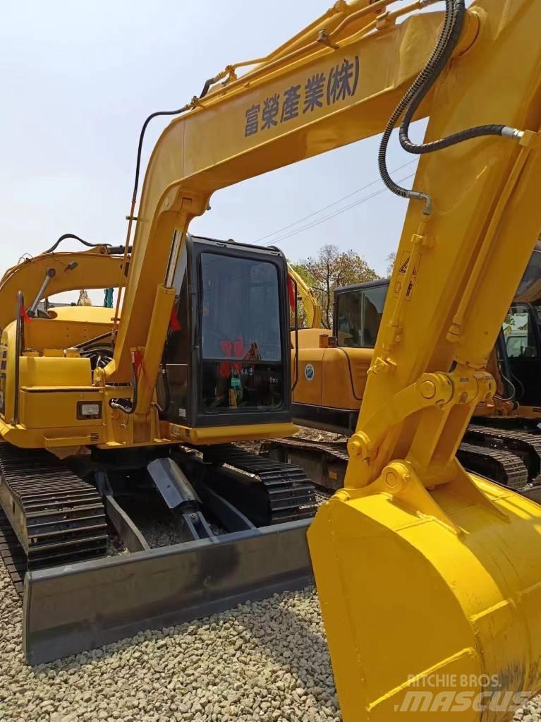 Komatsu PC 70 Kāpurķēžu ekskavatori