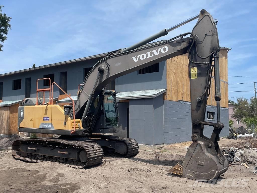 Volvo EC 220 EL Kāpurķēžu ekskavatori