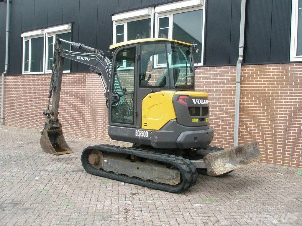 Volvo ECR50D Mini ekskavatori < 7 t