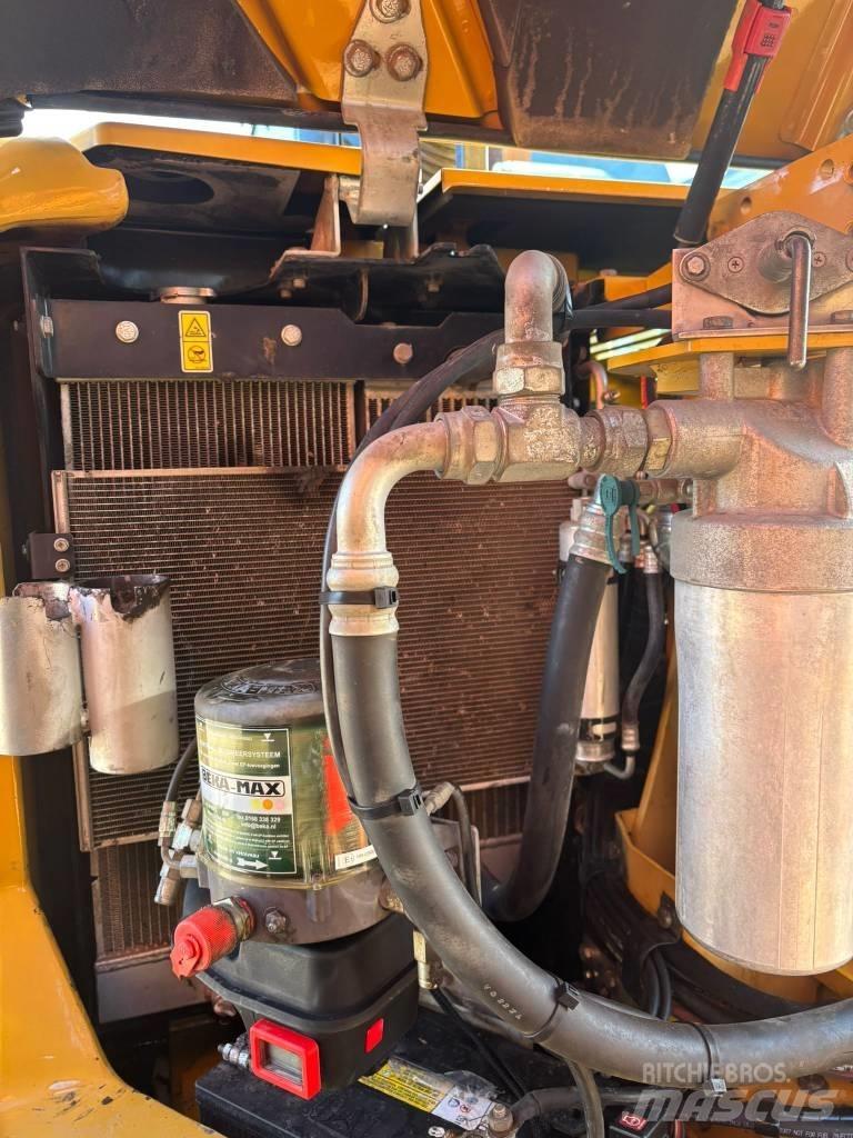 CAT 308 E 2 CR Kāpurķēžu ekskavatori