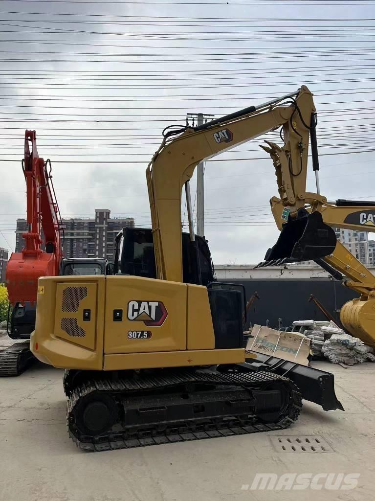CAT 307 Kāpurķēžu ekskavatori