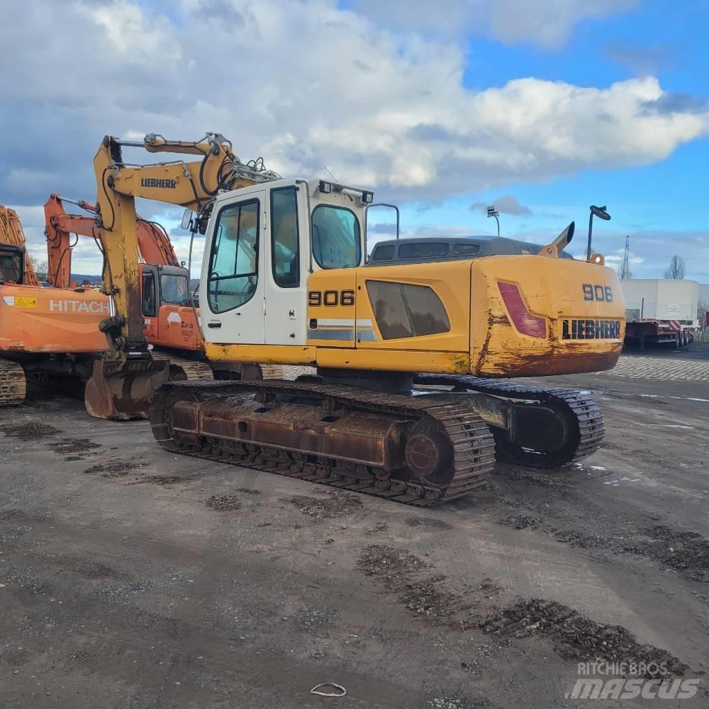 Liebherr R906 Kāpurķēžu ekskavatori