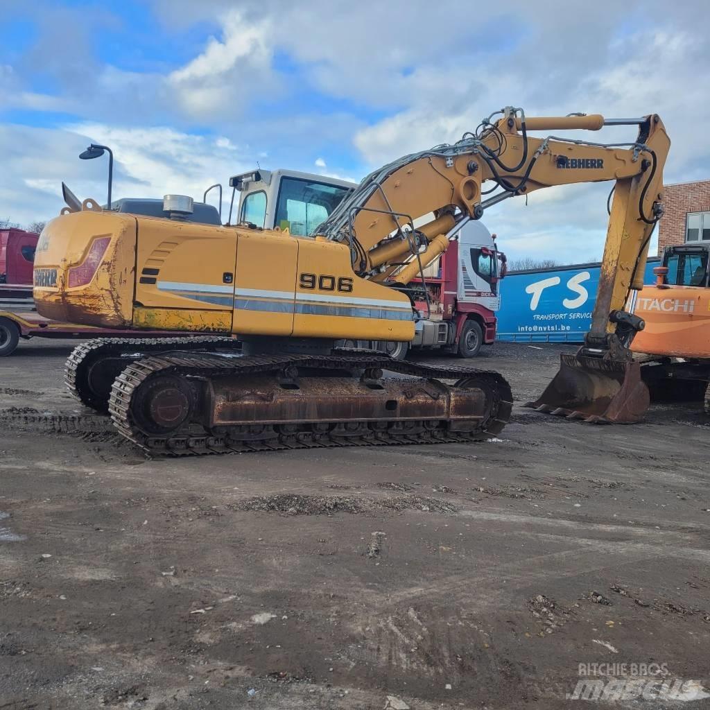 Liebherr R906 Kāpurķēžu ekskavatori