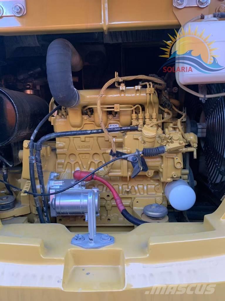 CAT 305.5 E2 Kāpurķēžu ekskavatori