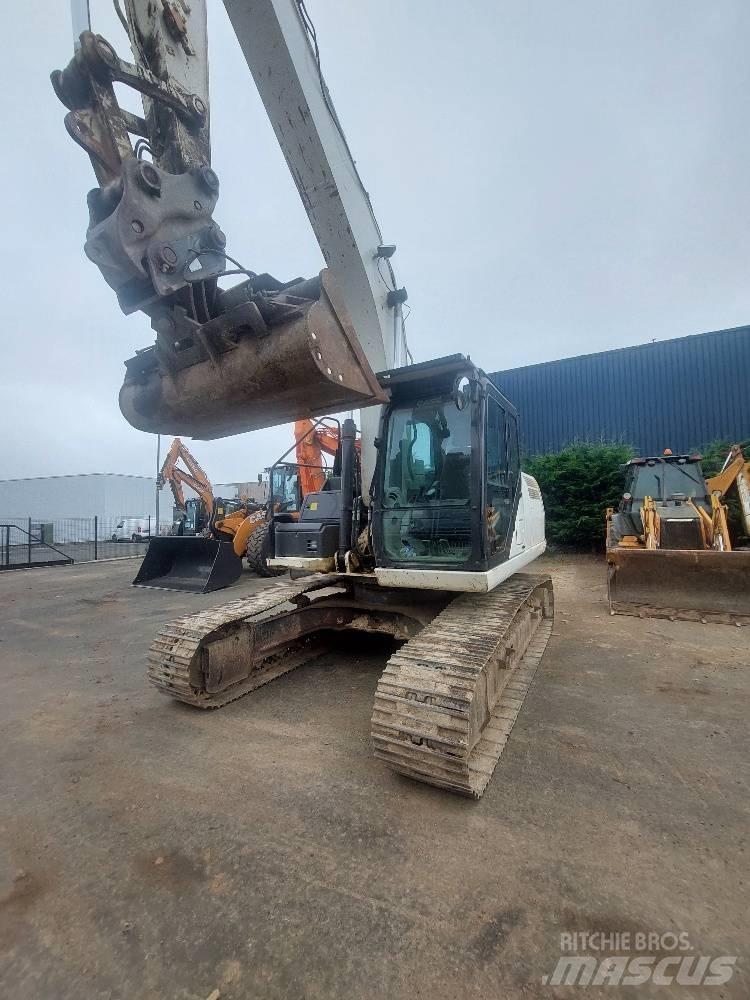 CASE CX 210 D Kāpurķēžu ekskavatori