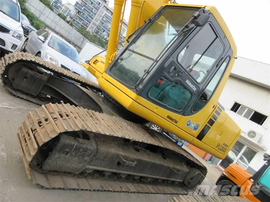 Komatsu PC 200-6 Kāpurķēžu ekskavatori