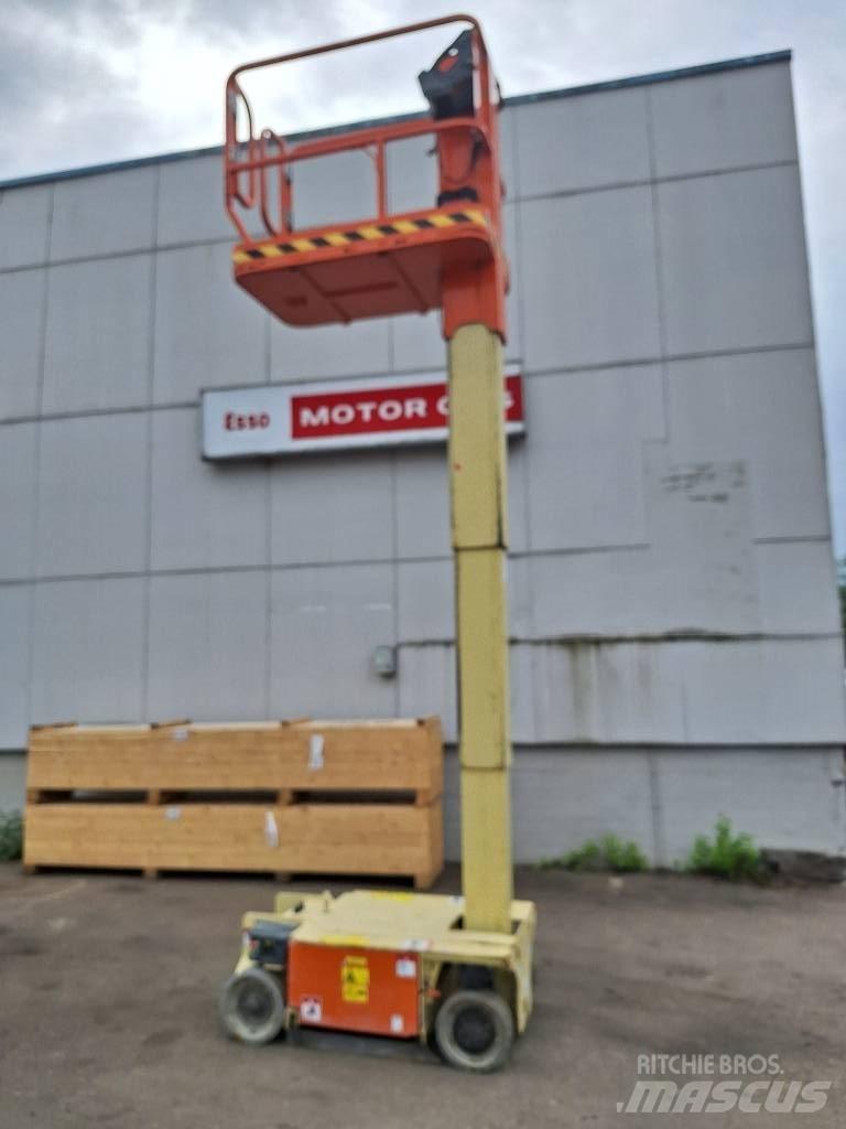 JLG 1230 ES Šķerveida pacēlāji