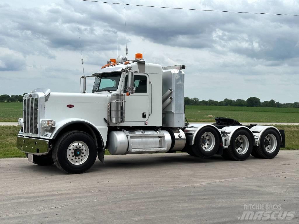Peterbilt 389 Vilcēji
