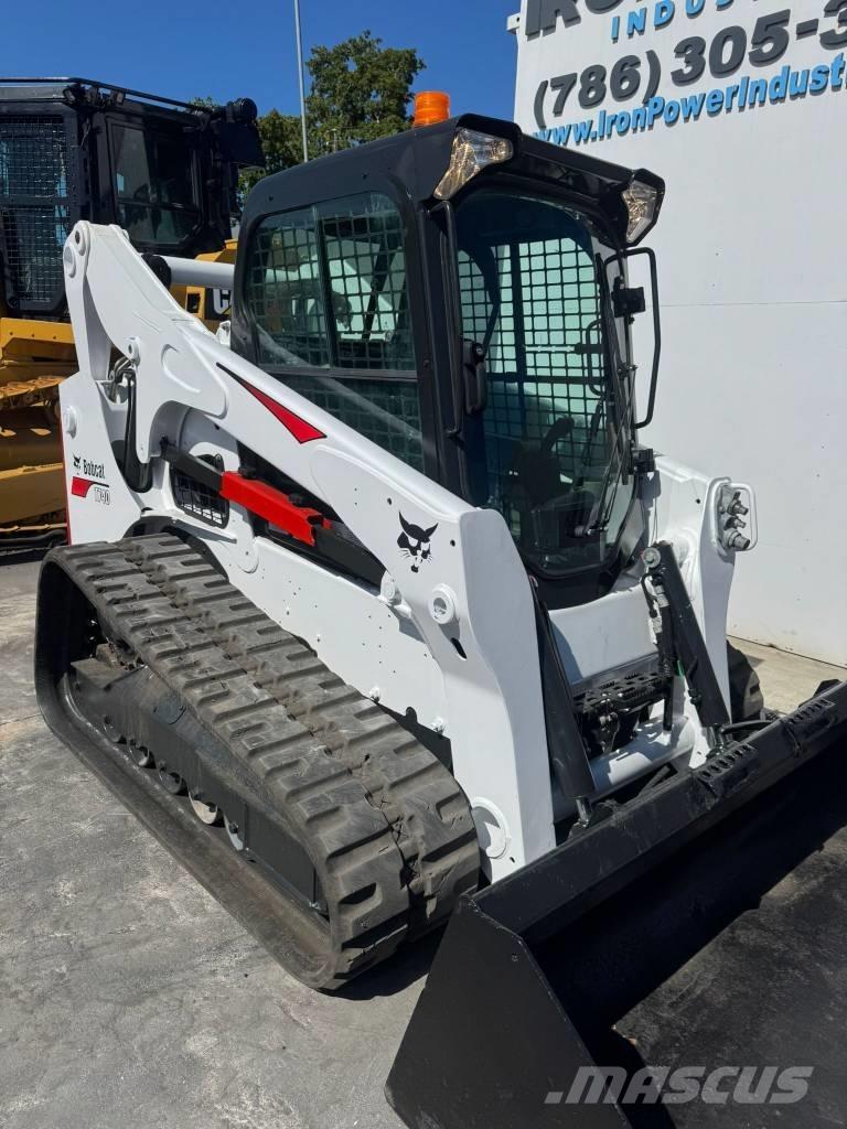 Bobcat T 740 Lietoti riteņu kompaktiekrāvēji