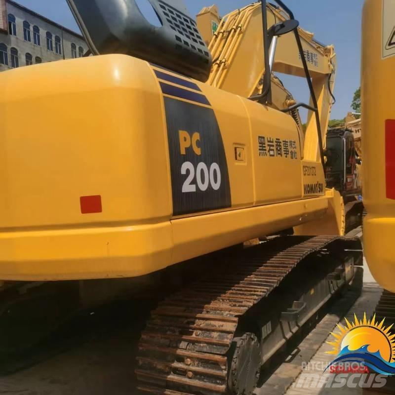 Komatsu PC 200-8 Kāpurķēžu ekskavatori