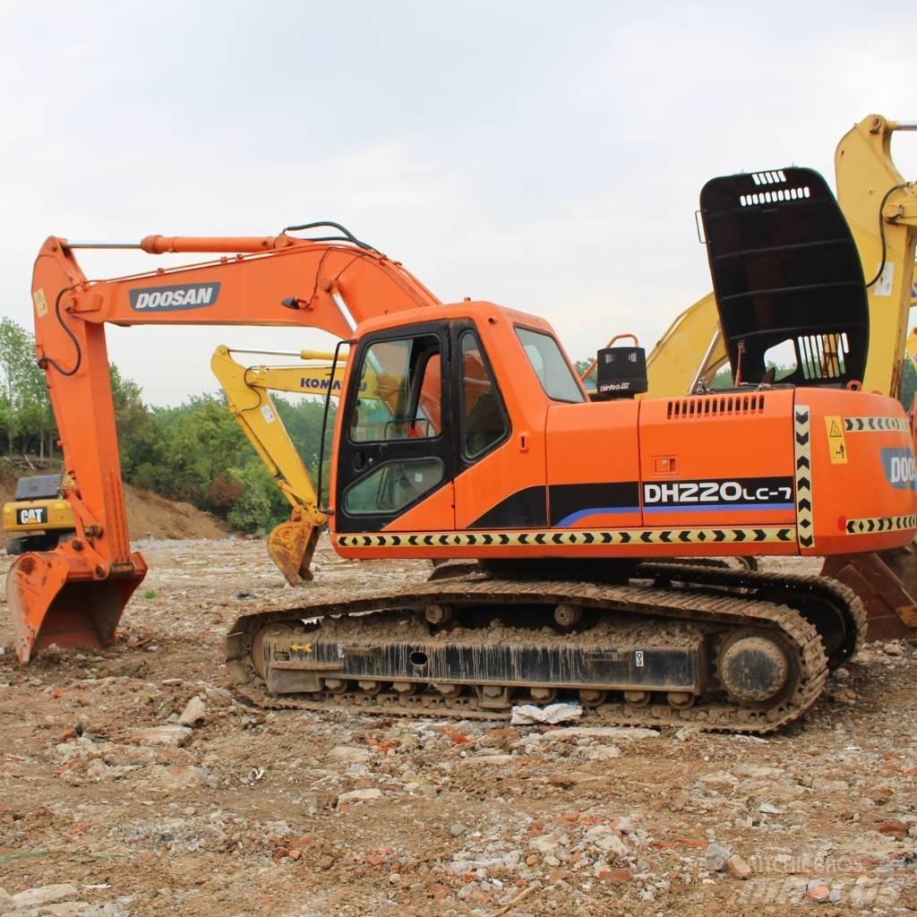 Doosan 220 LC-7 Kāpurķēžu ekskavatori