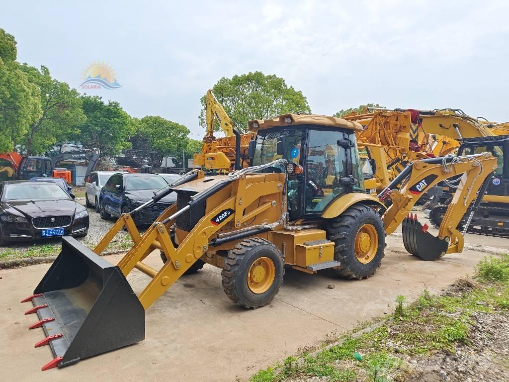 CAT 420 F Ekskavatori-iekrāvēji