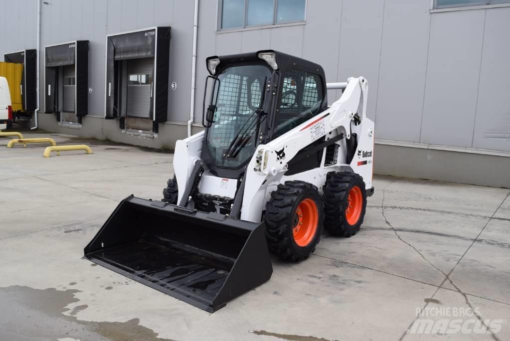Bobcat S 530 Lietoti riteņu kompaktiekrāvēji
