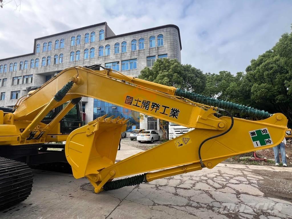 Komatsu PC 220-7 Kāpurķēžu ekskavatori