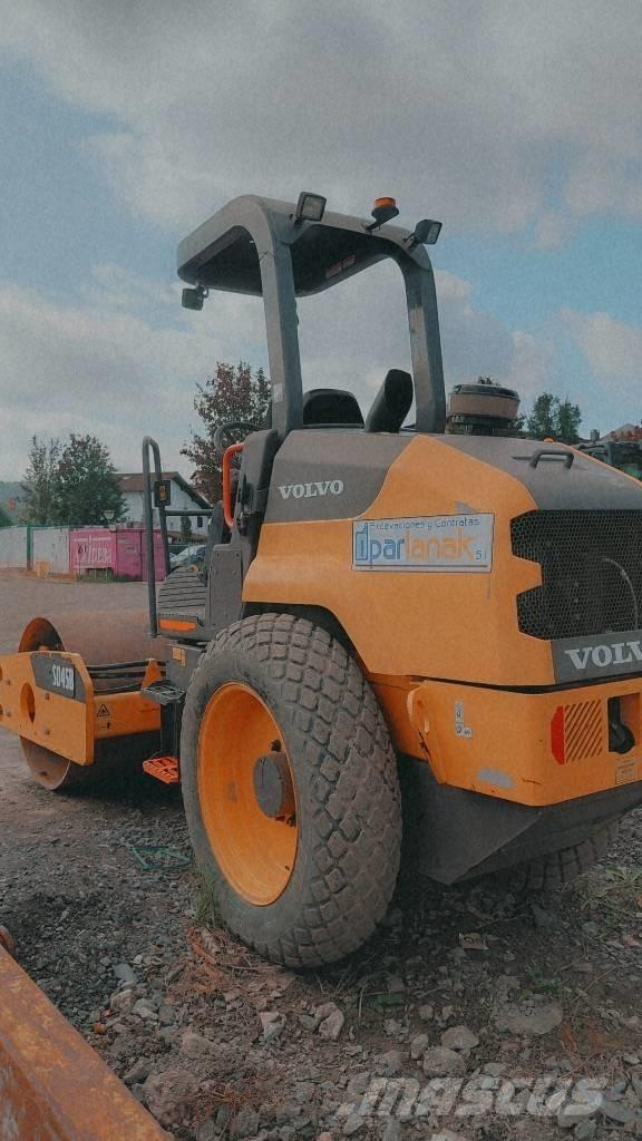 Volvo SD 45 B Vienvalča grunts veltņi