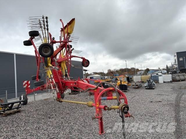 Pöttinger Top 851A Vālotāji