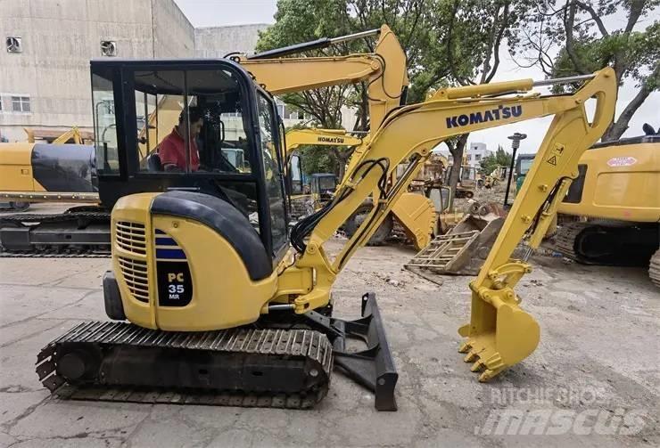 Komatsu PC35 Kāpurķēžu ekskavatori