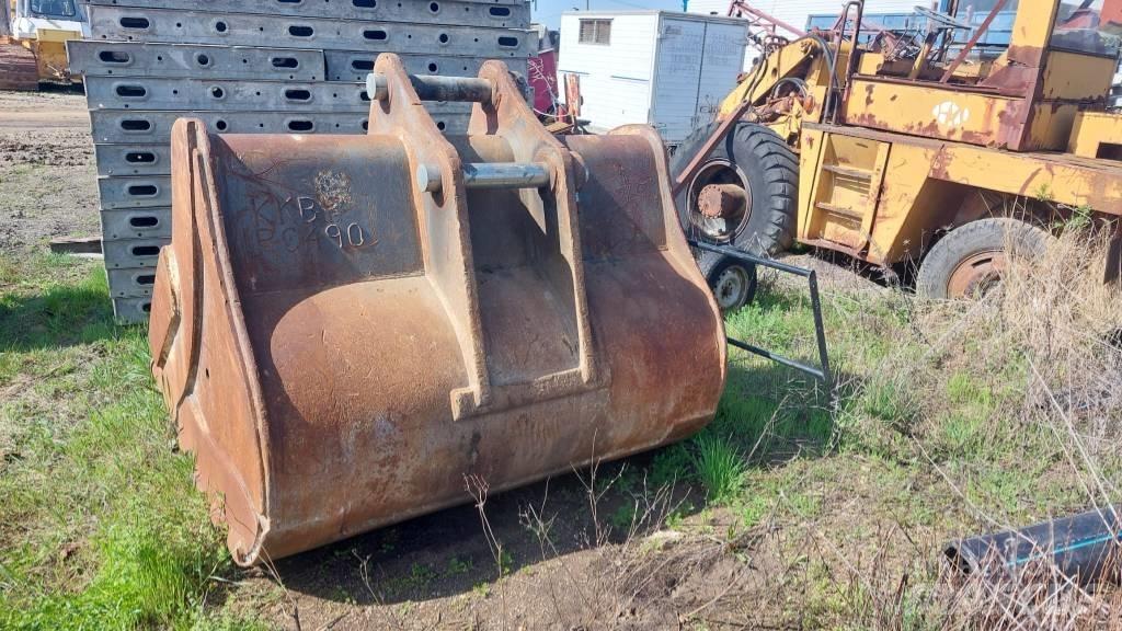 Komatsu PC 490 LC-11 Kāpurķēžu ekskavatori