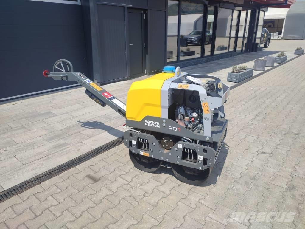 Wacker Neuson RD7 Divvalču grunts veltņi