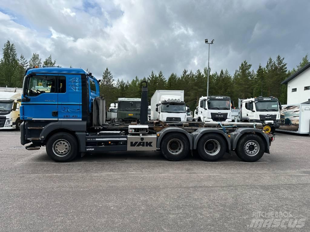 MAN TGX 35.640 Treileri ar āķi