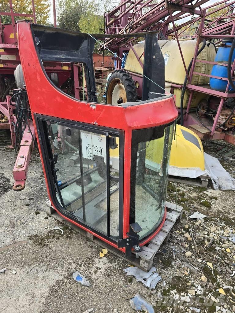 Yanmar Vio 25 Cabine Kabīnes un interjers