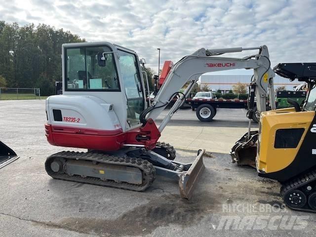Takeuchi TB235 Mini ekskavatori < 7 t