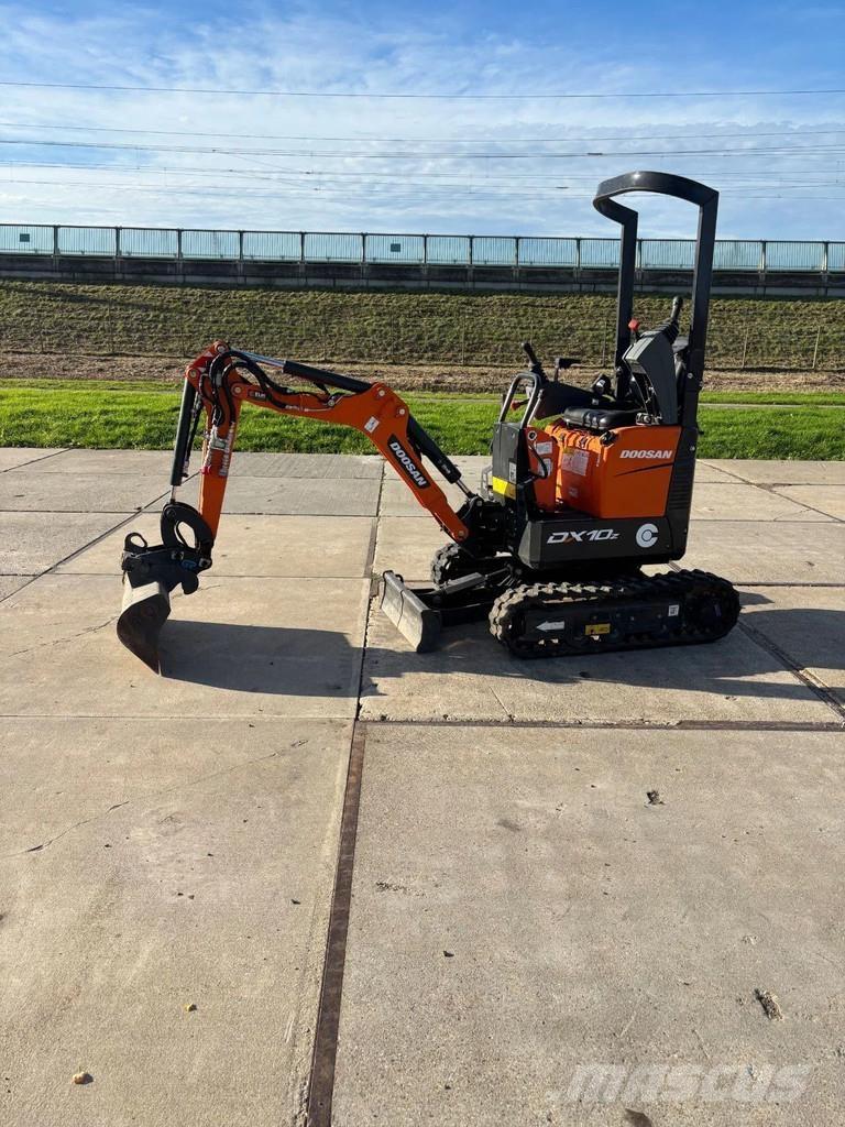 Doosan DX10Z Mini ekskavatori < 7 t