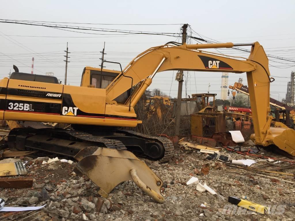 CAT 325 B L Kāpurķēžu ekskavatori