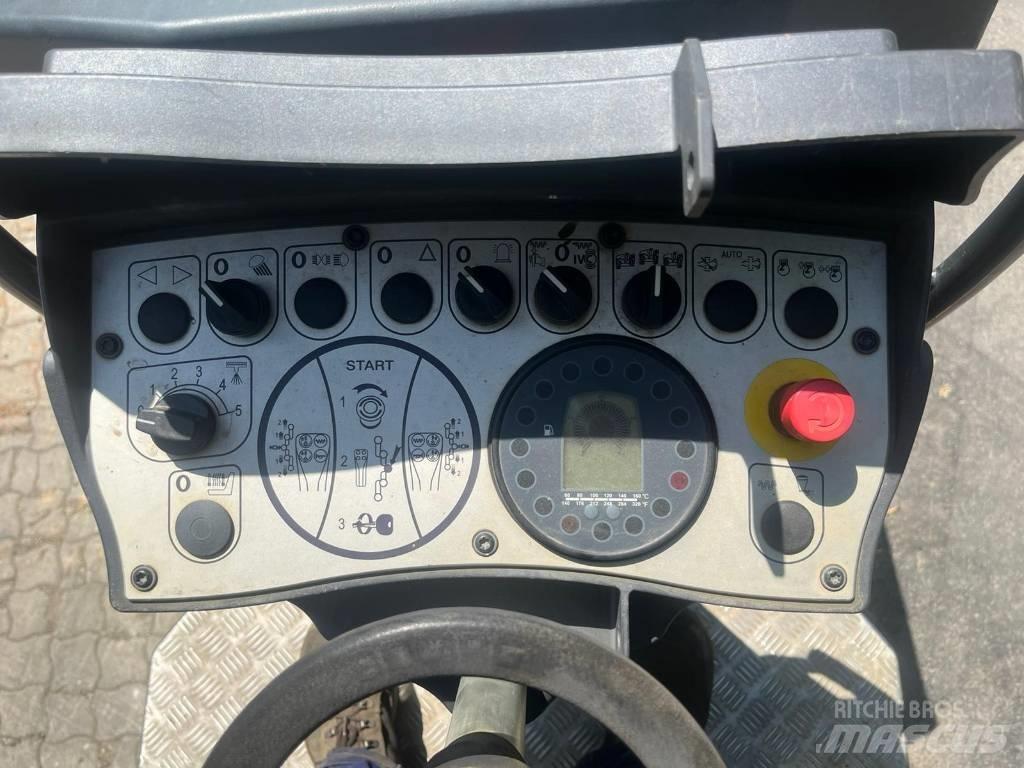 Bomag BW 120 AD-5 Divvalču grunts veltņi