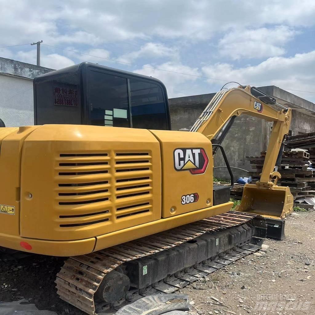 CAT 306 Kāpurķēžu ekskavatori