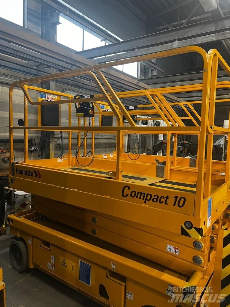 Haulotte Compact 10 Šķerveida pacēlāji
