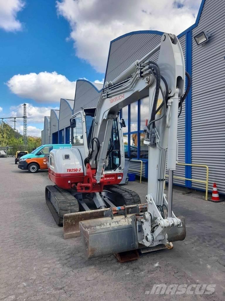 Takeuchi TB 250-2 Mini ekskavatori < 7 t