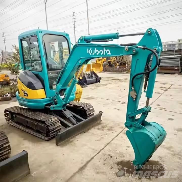Kubota U30 Kāpurķēžu ekskavatori