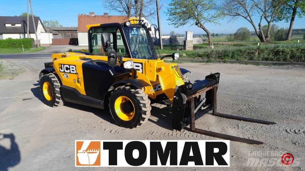 JCB 525-60 Teleskopiskie manipulatori