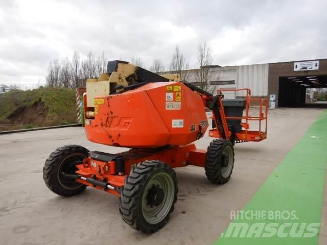 JLG 340AJ Strēles pacēlāji