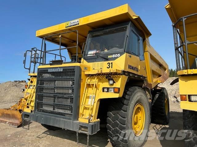 Komatsu 605-7 Karjeras kravas automašīnas