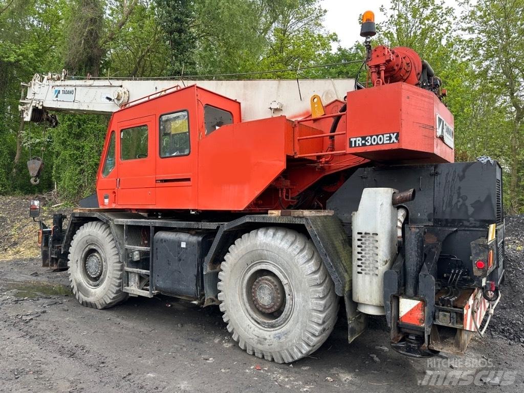 Tadano TR 300 EX Celtņi nelīdzenām virsmām