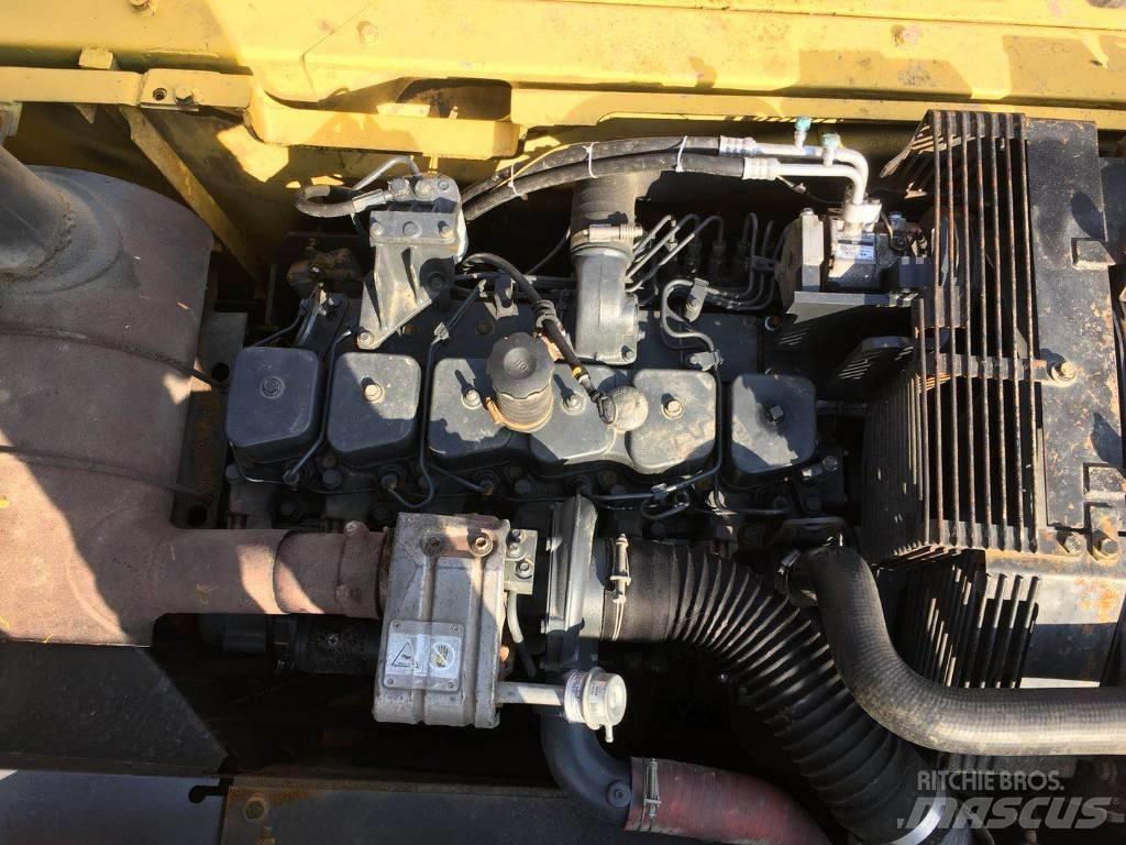 Komatsu pc200-7 Kāpurķēžu ekskavatori