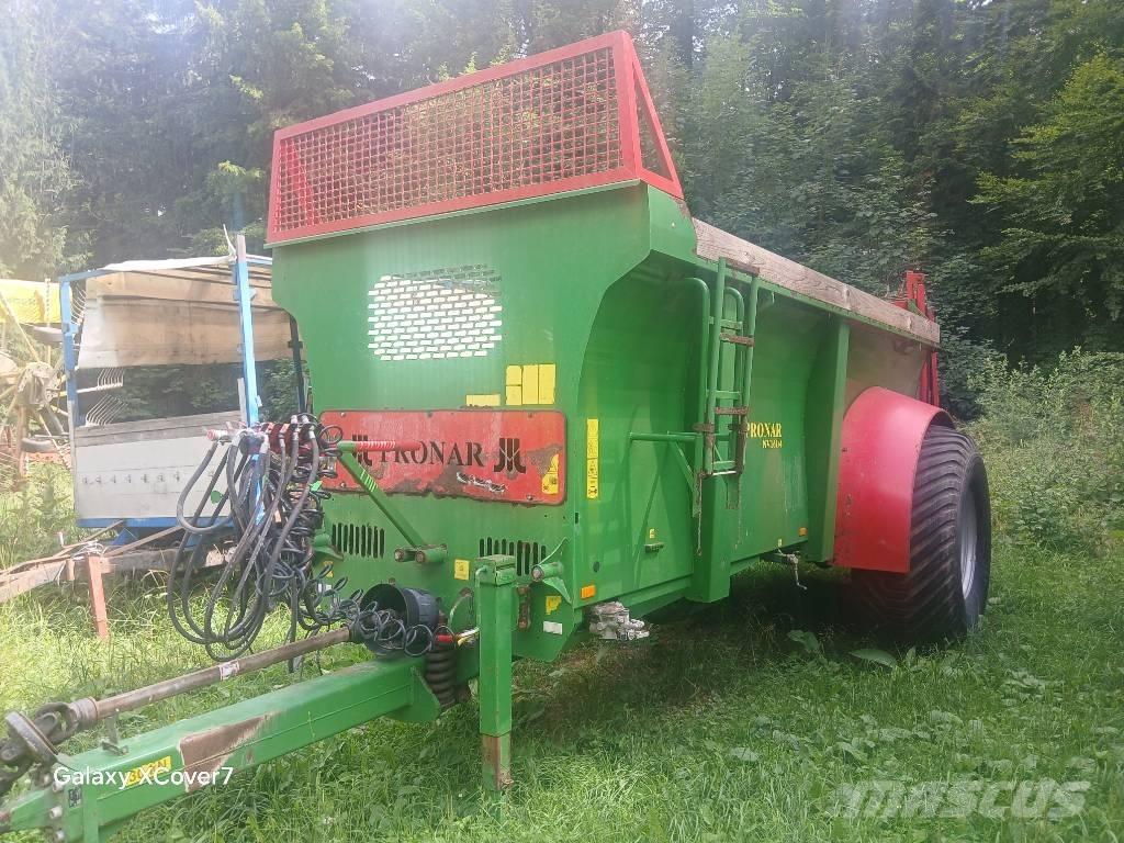 Pronar NV161/4 Mēslojuma izkliedētājs