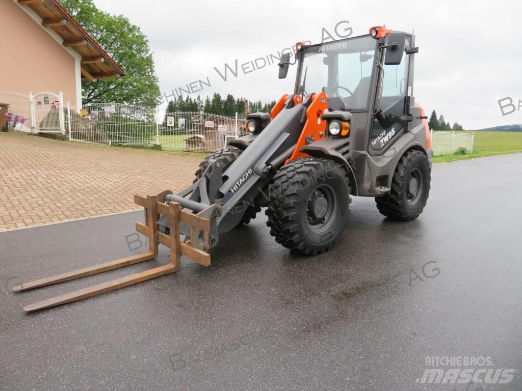 Hitachi ZW 95 Iekrāvēji uz riteņiem