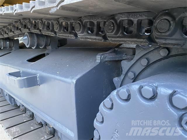 Komatsu PC200-8 Kāpurķēžu ekskavatori